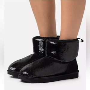UGG Ultra Classic UL Mini Mirror Ball Boot 🥾
